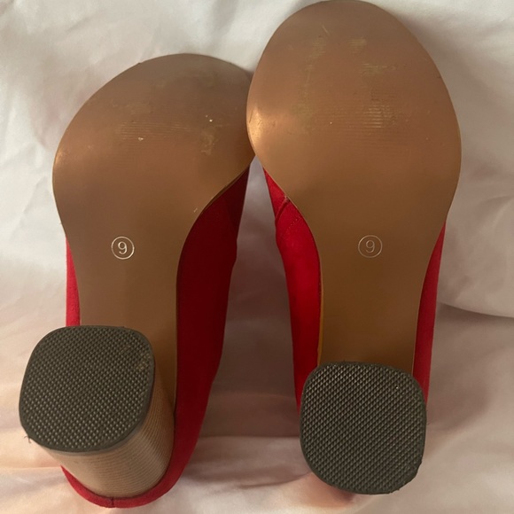 Jolimall Red High Heels (Like NEW) - Picture 3 of 3
